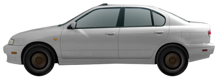 P11 Sedan (1999-2002)