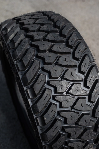фото протектора и шины Terramax M/T Шина Sailun Terramax M/T 33/12,5 R20 114Q