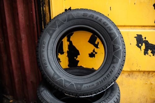 фото протектора и шины Endurе WSL1 Шина Sailun Endure WSL1 205/75 R16C 113/111R