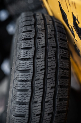 фото протектора и шины Endurе WSL1 Шина Sailun Endure WSL1 205/75 R16C 113/111R